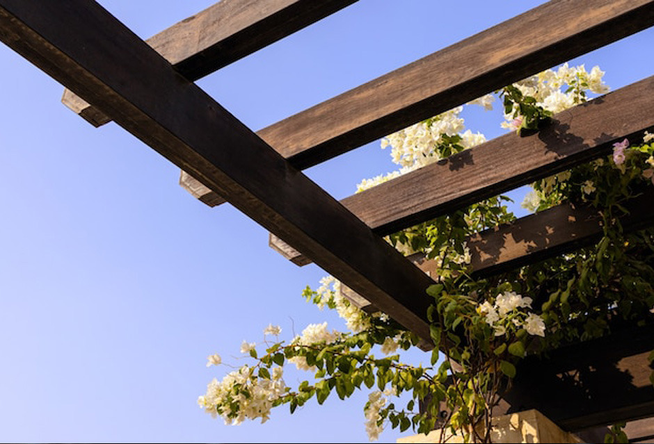 Pergola alu, acier ou bois, quelle différence ?